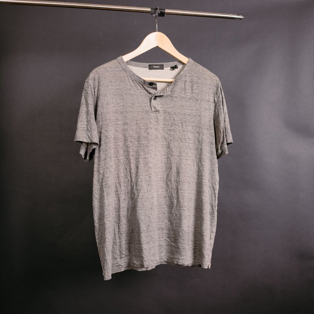 Theory Henley Short Sleeve T-Shirt XL